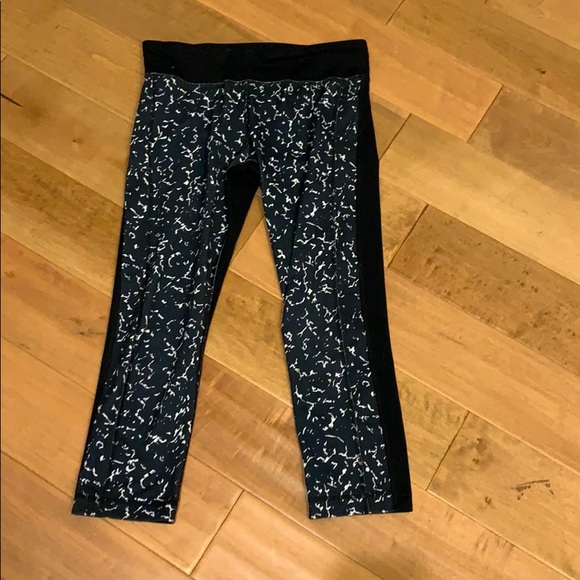 Under Armour Pants - Under armor leggings size small